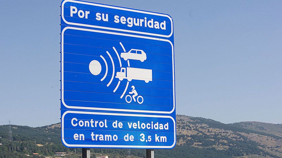 Radares de tramo de la DGT: así funcionan y cómo multan en carretera