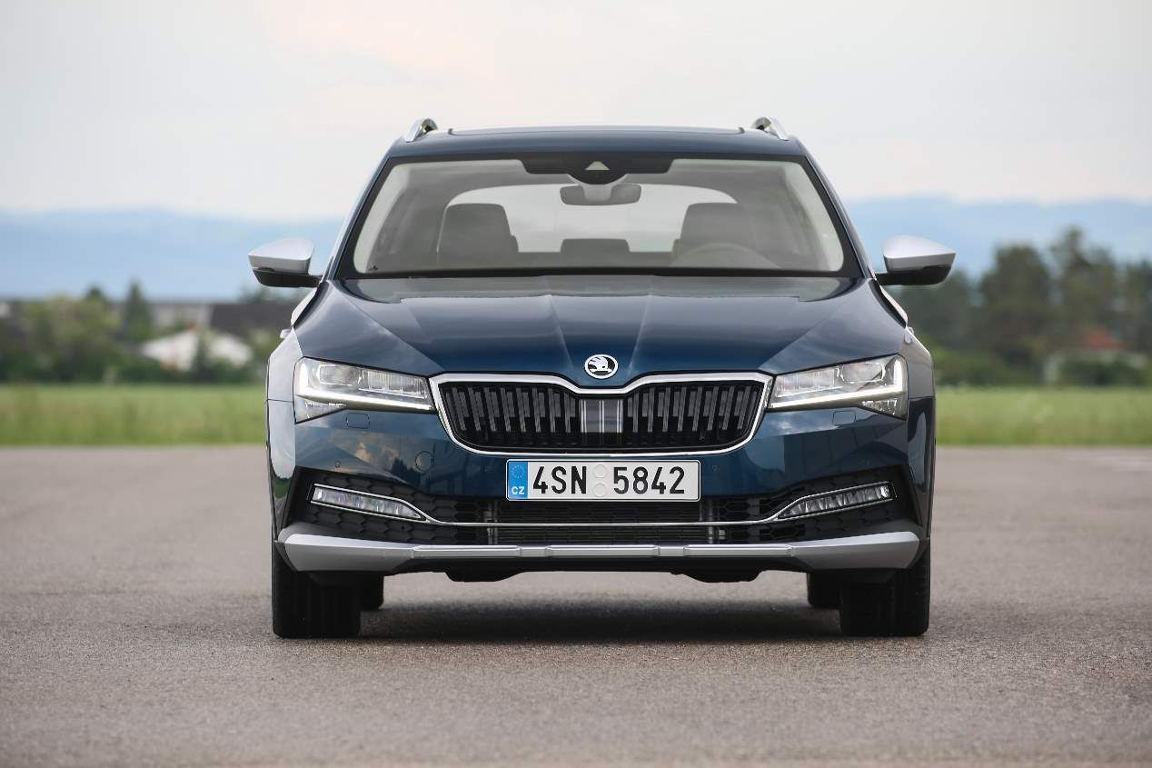 Skoda Superb Scout 2019: las mejores fotos del Superb crossover