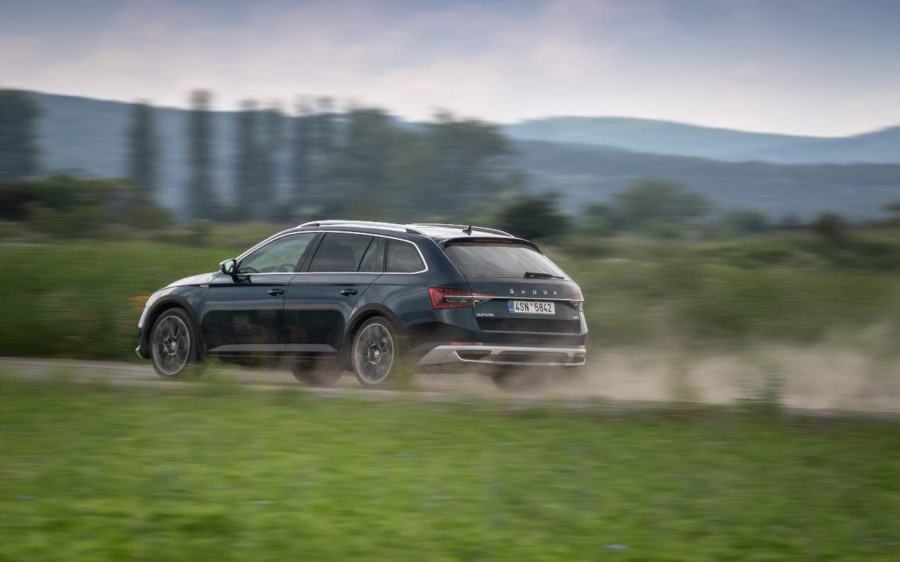 Skoda Superb Scout 2019: las mejores fotos del Superb crossover