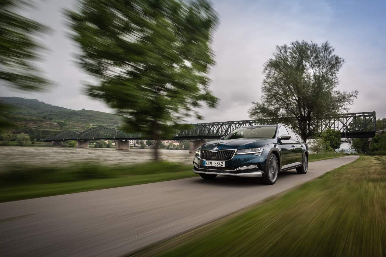 Skoda Superb Scout 2019: las mejores fotos del Superb crossover