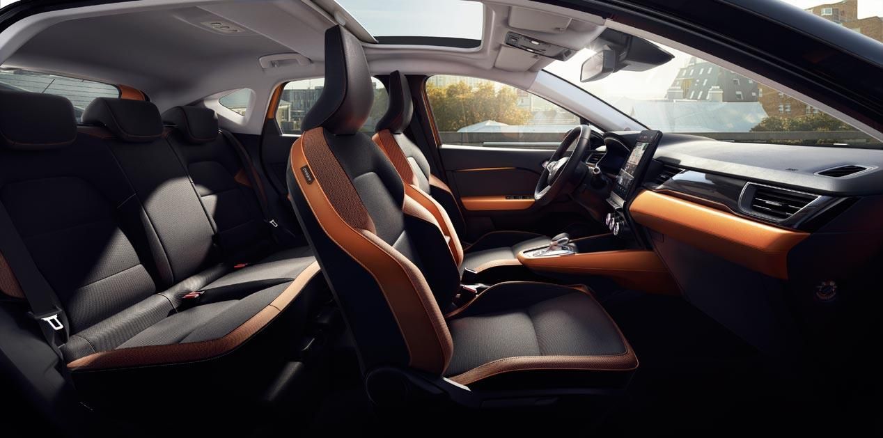 Peugeot 2008 vs Renault Captur: los dos SUV que llegan 