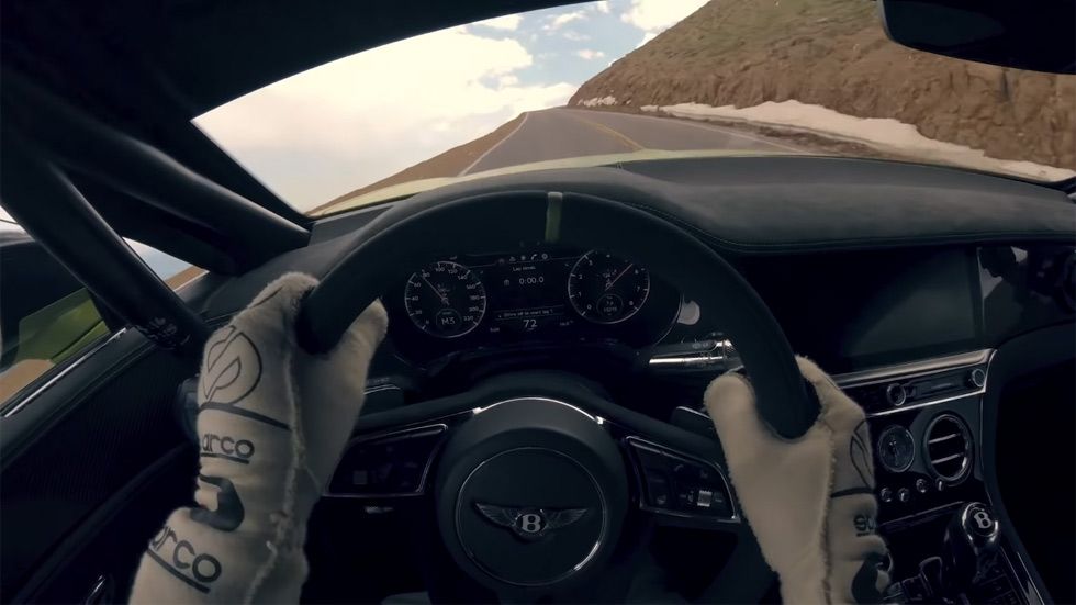 Desde dentro: vive “on board” el récord del Bentley Continental GT en Pikes Peak