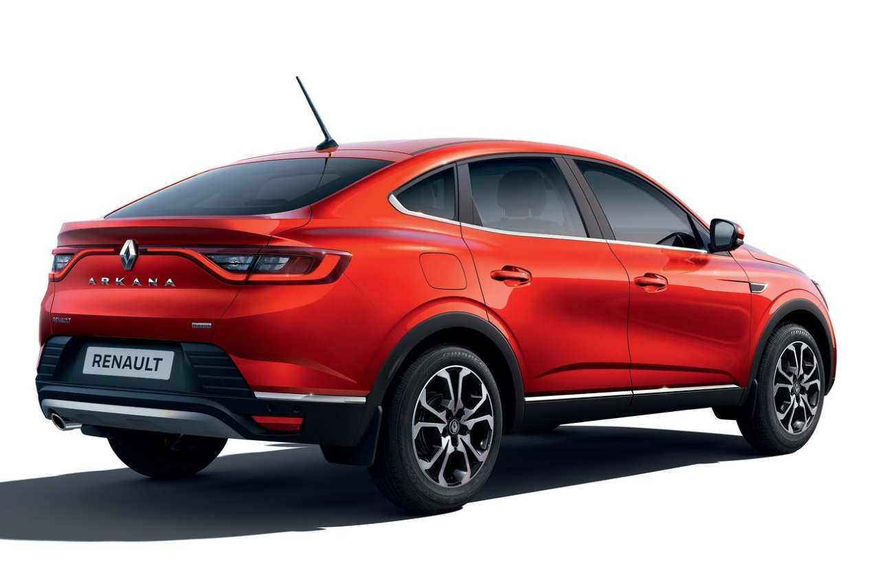 Renault Arkana: el nuevo SUV coupé, ya a la venta en Rusia