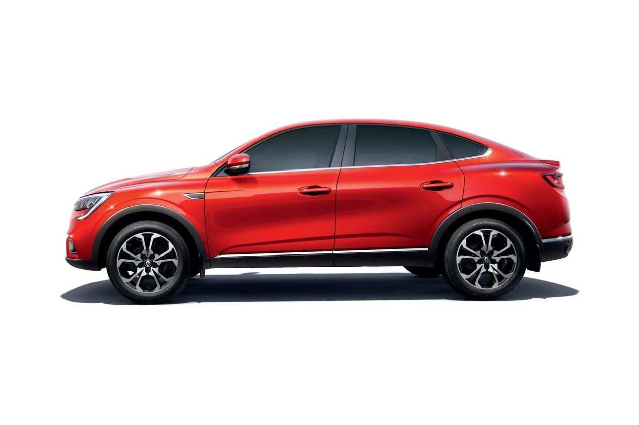 Renault Arkana: el nuevo SUV coupé, ya a la venta en Rusia