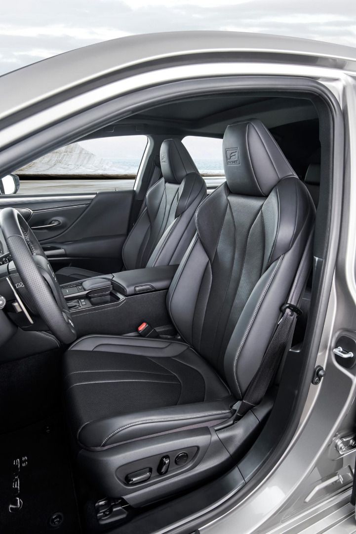 Lexus ES 300h F-Sport