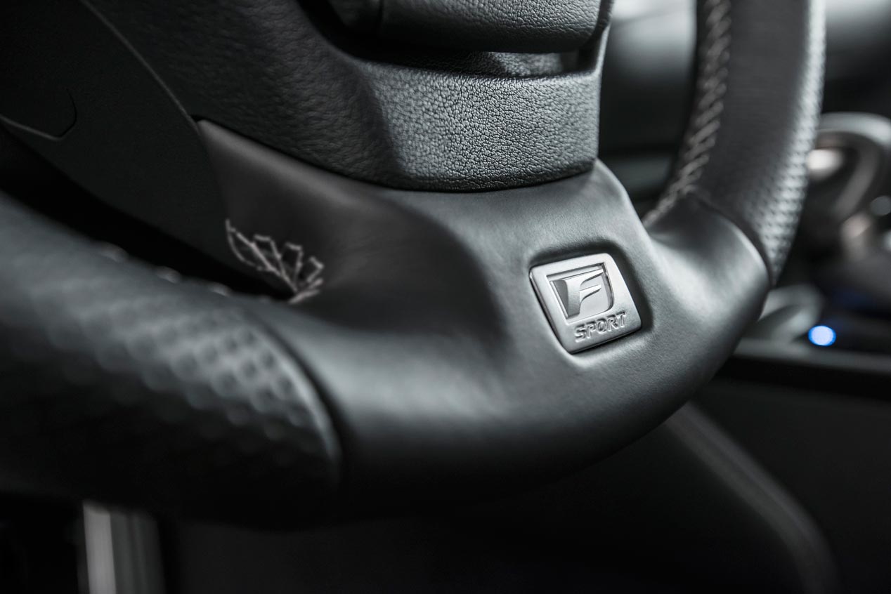 Lexus ES 300h F-Sport