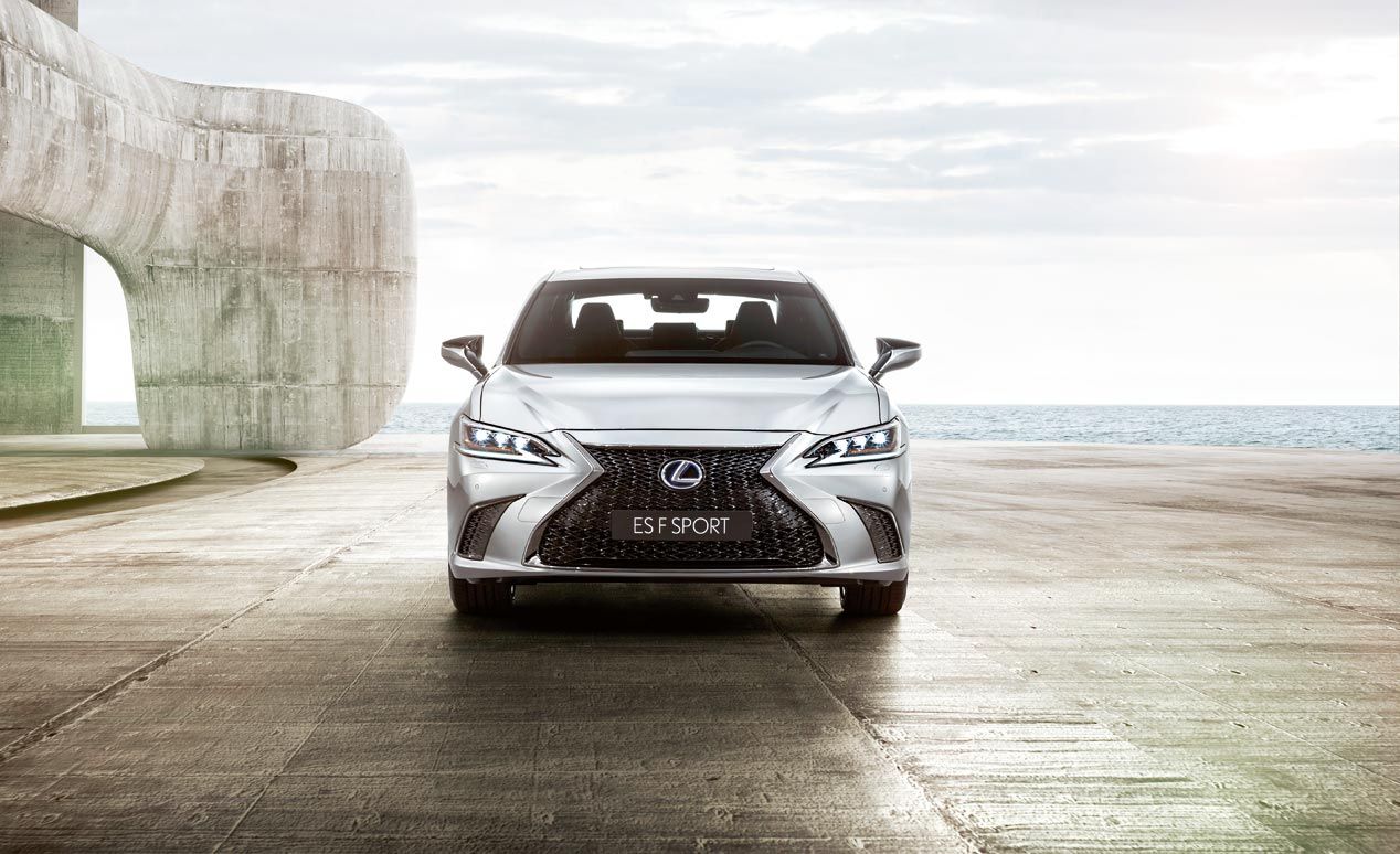 Lexus ES 300h F-Sport