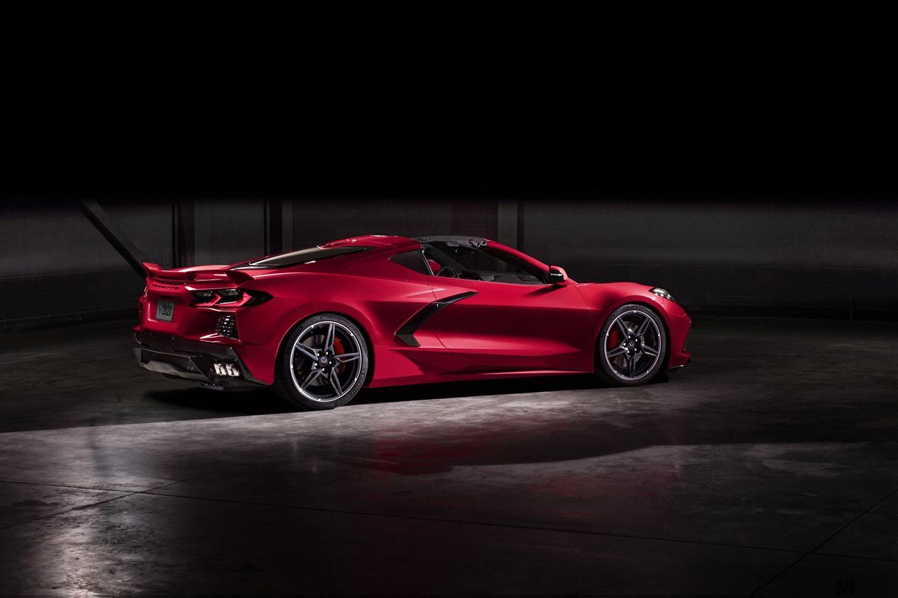Corvette C8 Stingray 2020, ahora con motor central