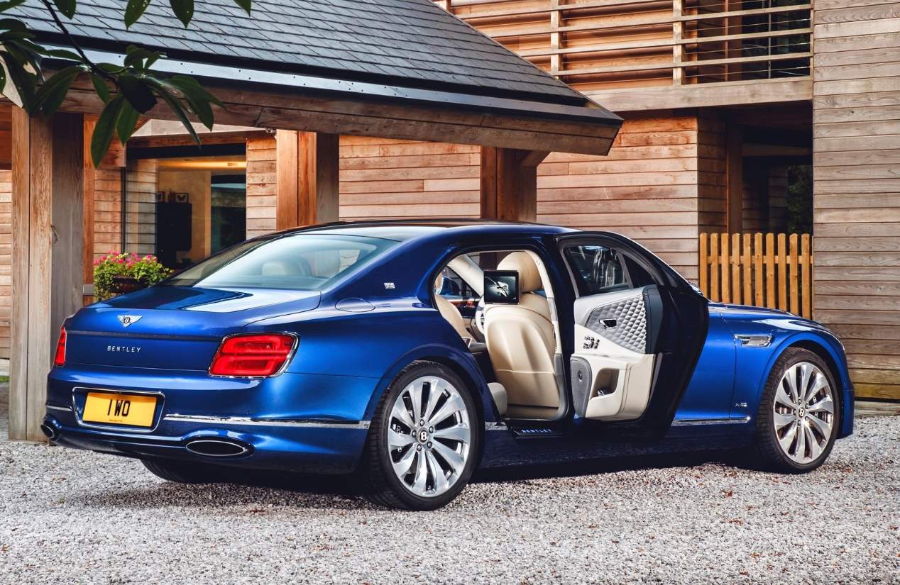 Bentley Flying Spur First Edition: obra de arte sobre ruedas
