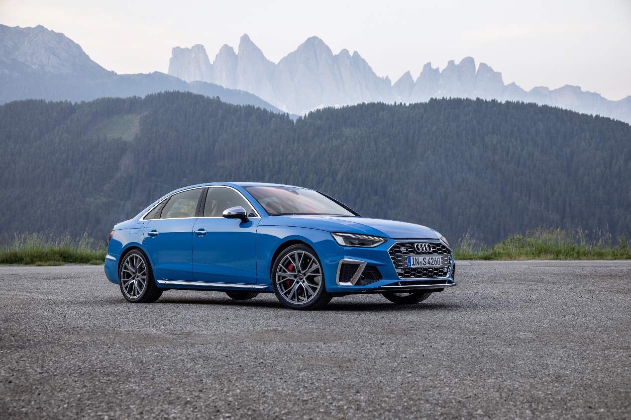 Audi S4 TDI y A4 Allroad quattro: las versiones más atractivas del A4