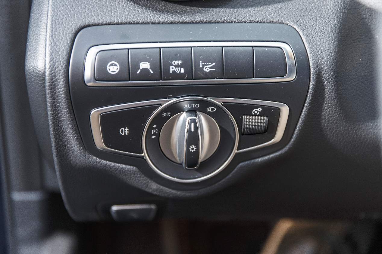 Comparativa de berlinas diésel: BMW 320d vs Mercedes C 220 d