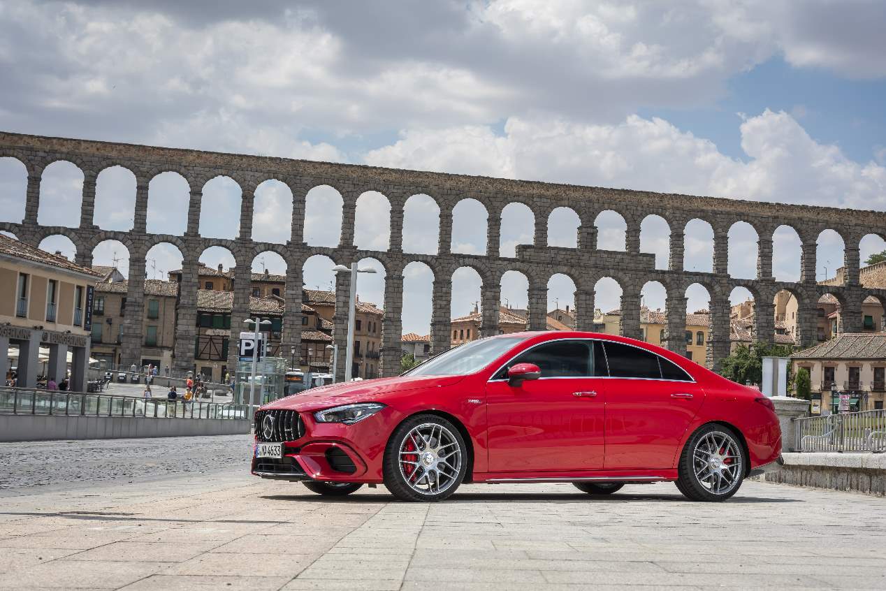 A prueba los Mercedes-AMG A 45 y CLA 45 4Matic 