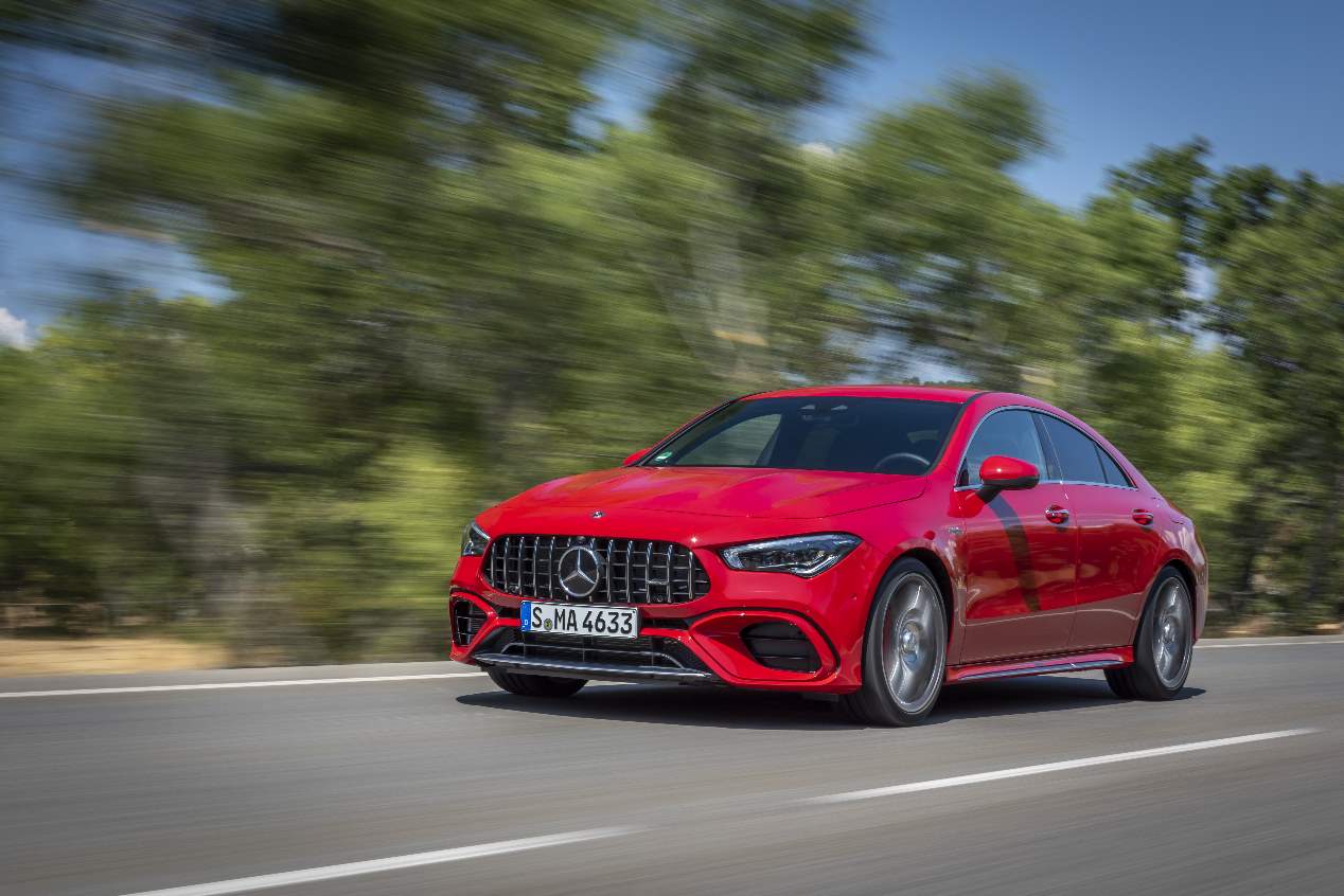 A prueba los Mercedes-AMG A 45 y CLA 45 4Matic 
