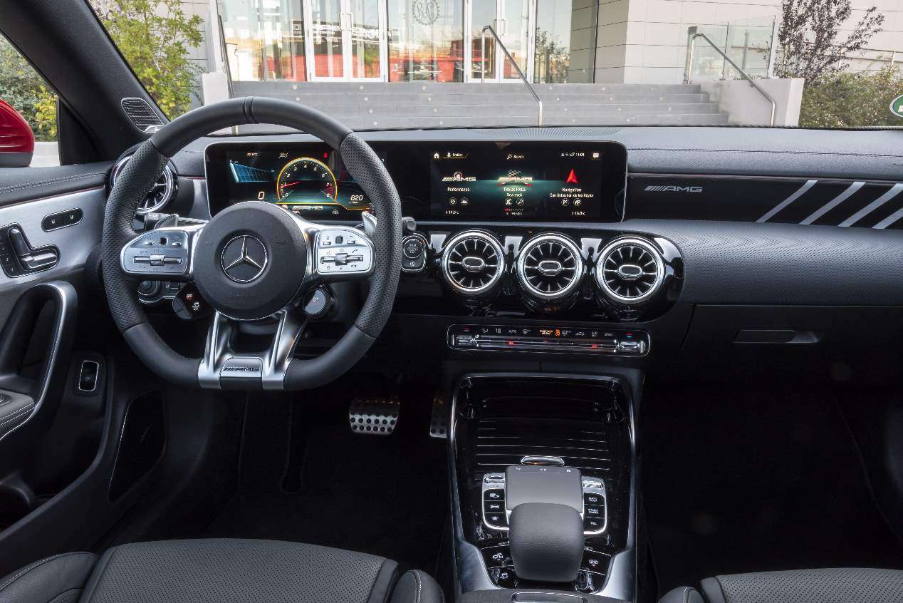 A prueba los Mercedes-AMG A 45 y CLA 45 4Matic 