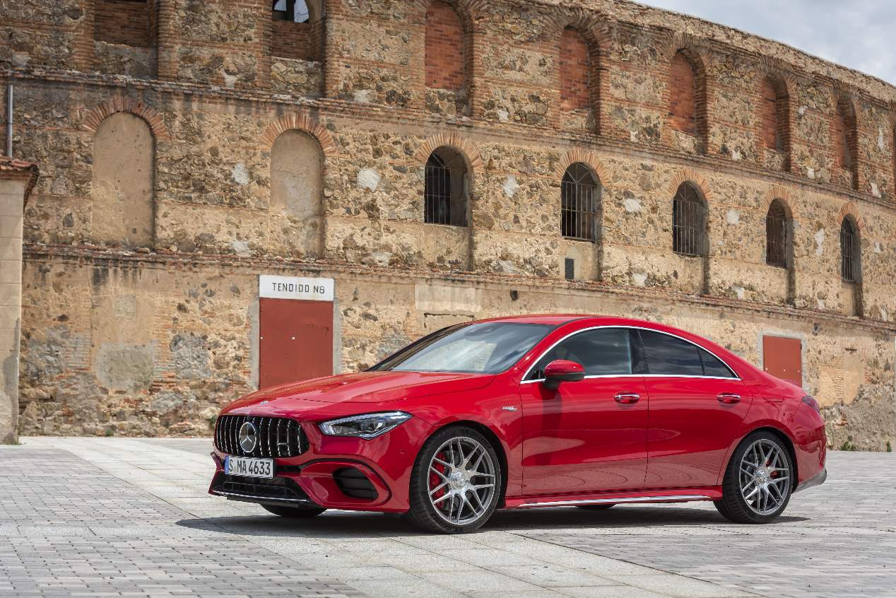 A prueba los Mercedes-AMG A 45 y CLA 45 4Matic 