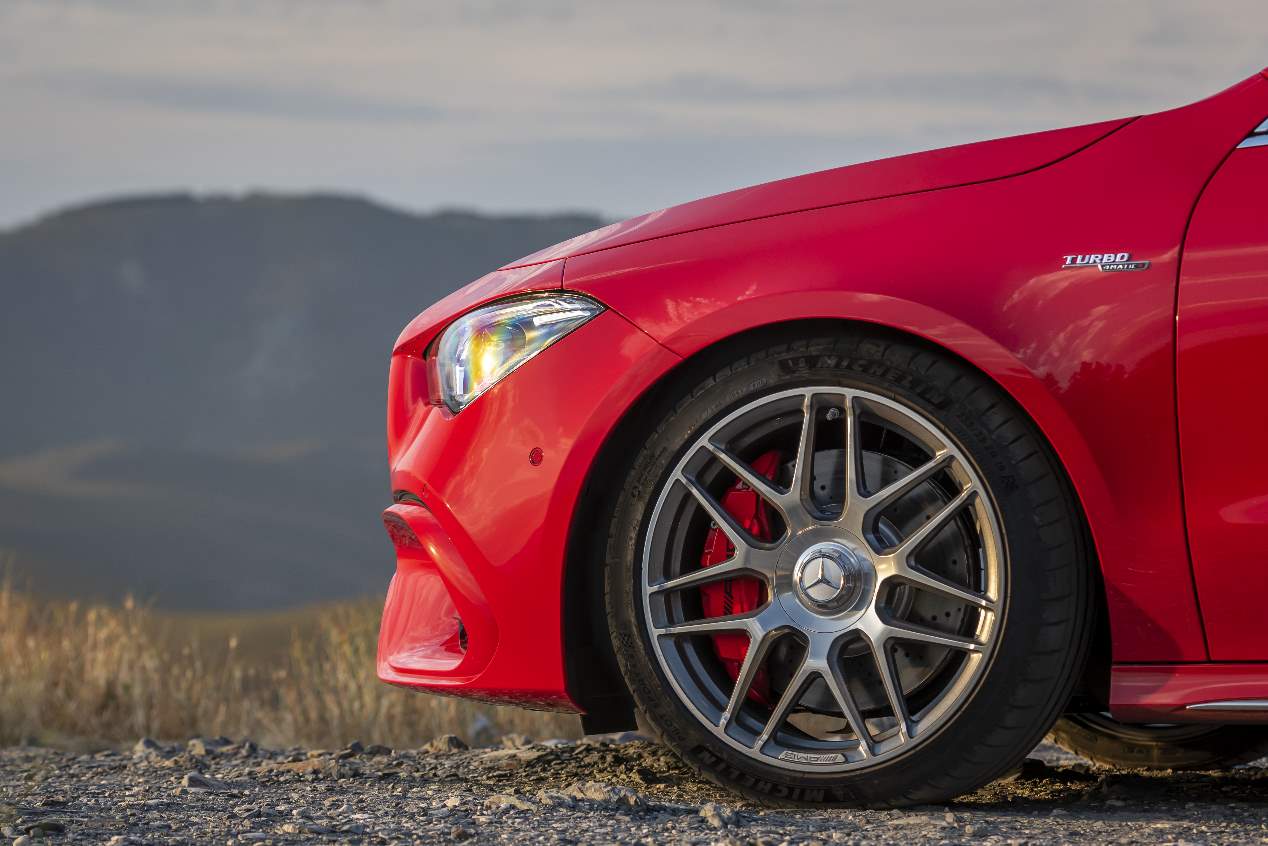 A prueba los Mercedes-AMG A 45 y CLA 45 4Matic 