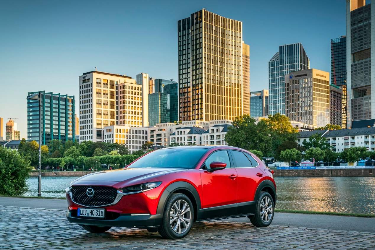 Tres nuevos SUV, frente a frente: Audi Q3 Sportback, Mazda CX-30 y Ford Kuga