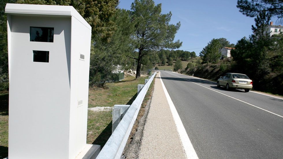¿Cuántos radares de tráfico son en realidad “cajas vacías”? Pere Navarro lo aclara