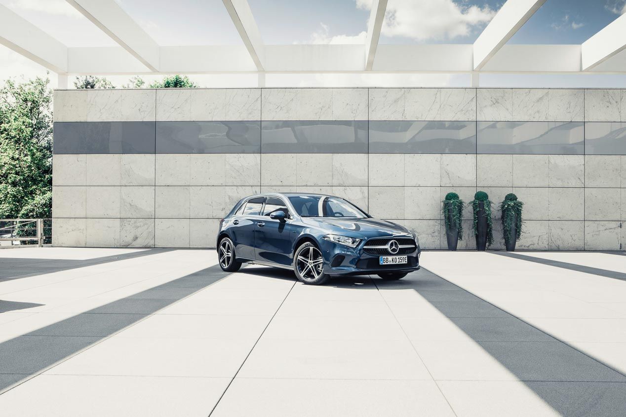Mercedes Clase A y B 250e