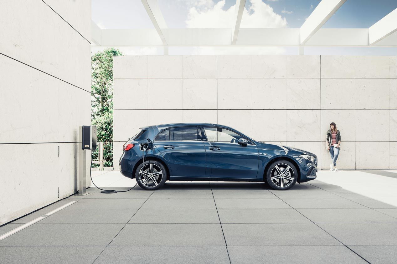 Mercedes Clase A y B 250e