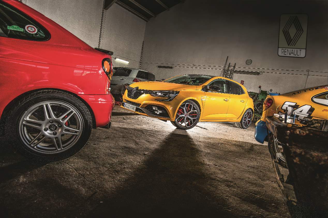 Renault Mégane R.S. Trophy, a prueba uno de los mejores compactos deportivos