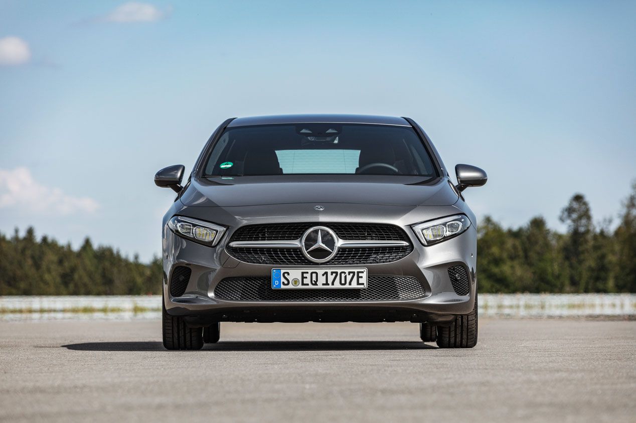 Mercedes Clase A y B 250e
