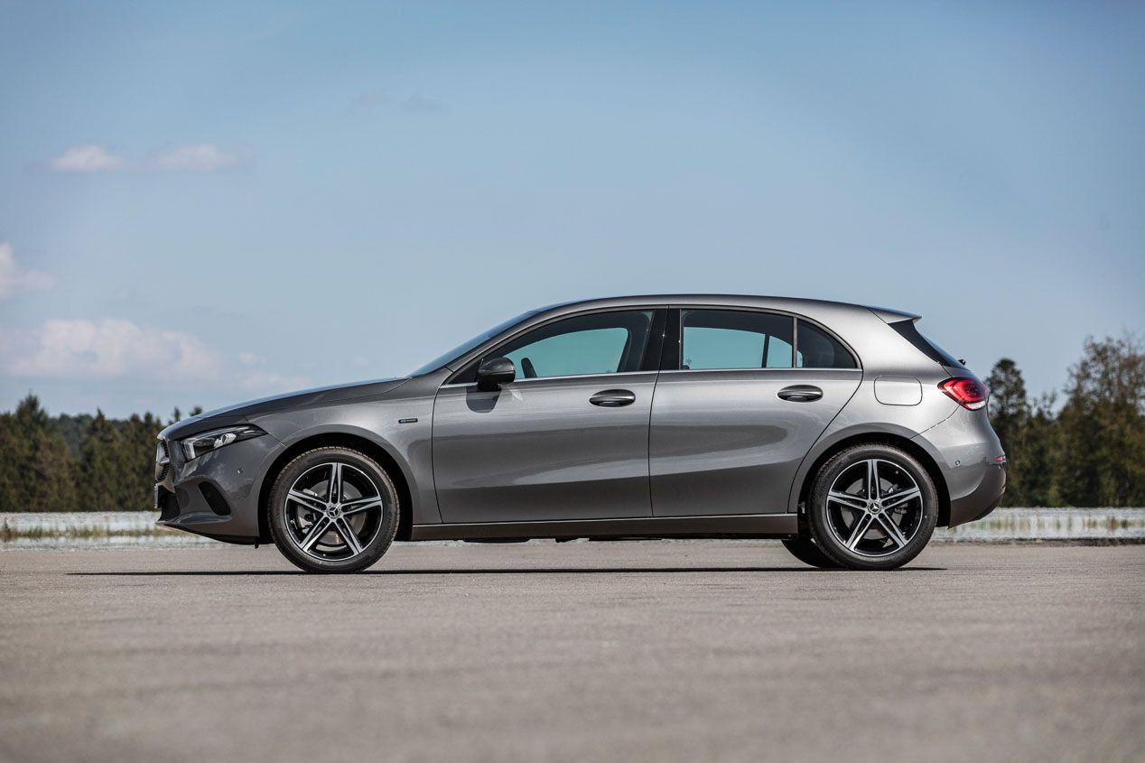 Mercedes Clase A y B 250e