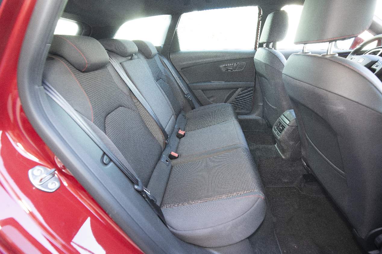 A prueba el Seat León familiar en versión bi-fuel de gas natural y gasolina