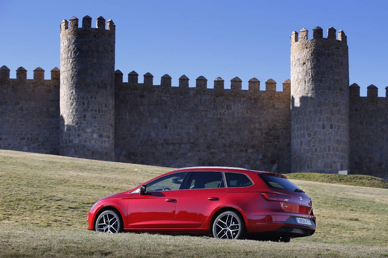 A prueba el Seat León familiar en versión bi-fuel de gas natural y gasolina