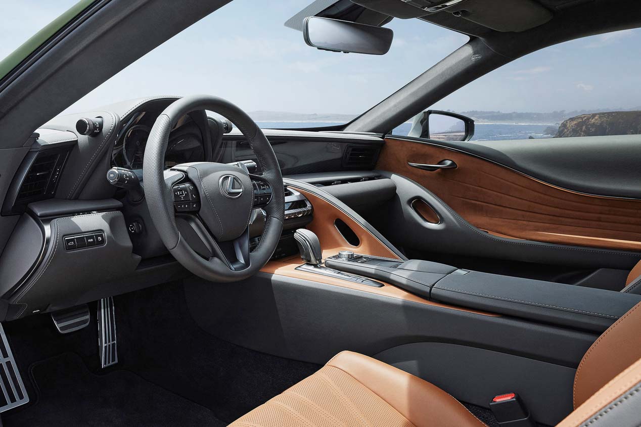 Lexus LC 2020: llega la versión 2020 del coupé japonés, con un refinamiento mejorado