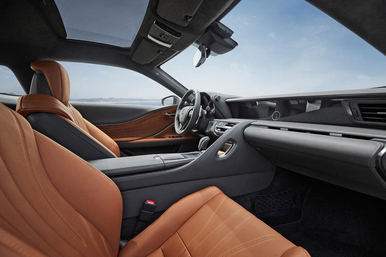 Lexus LC 2020: llega la versión 2020 del coupé japonés, con un refinamiento mejorado