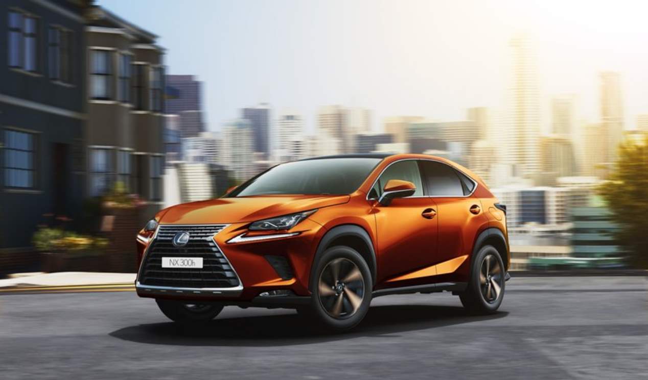 El Lexus NX 300h, ahora a la venta en color Naranja Carnelian