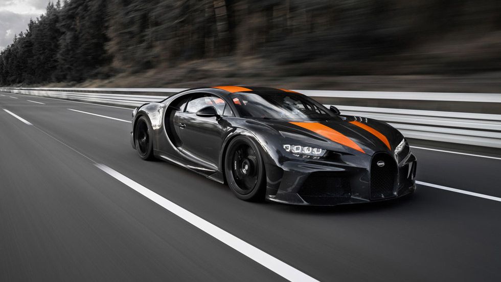 ¡Récord mundial de velocidad! Un Bugatti Chiron, a más de 490 km/h