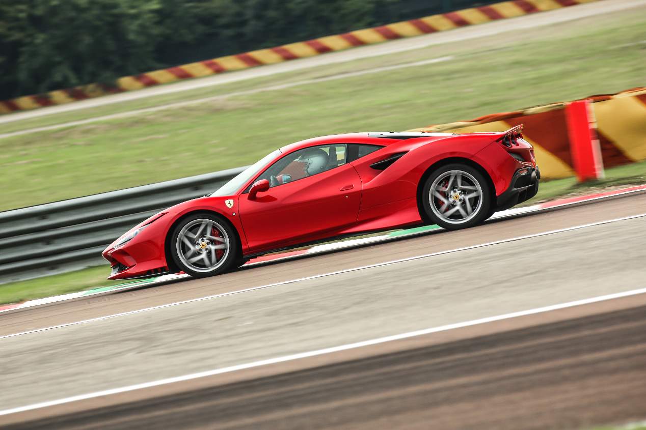 A prueba el Ferrari F8 Tributo, pura adrenalina sobre ruedas
