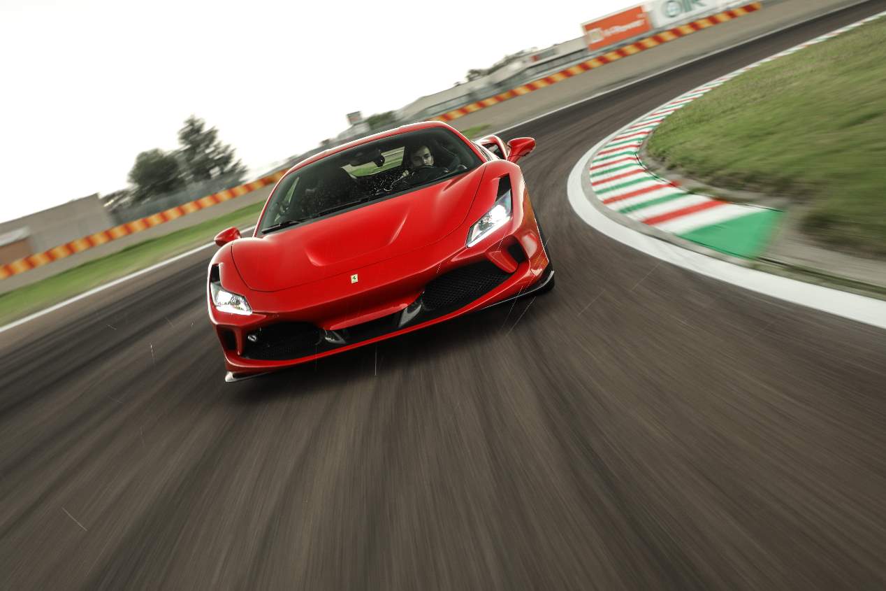 A prueba el Ferrari F8 Tributo, pura adrenalina sobre ruedas