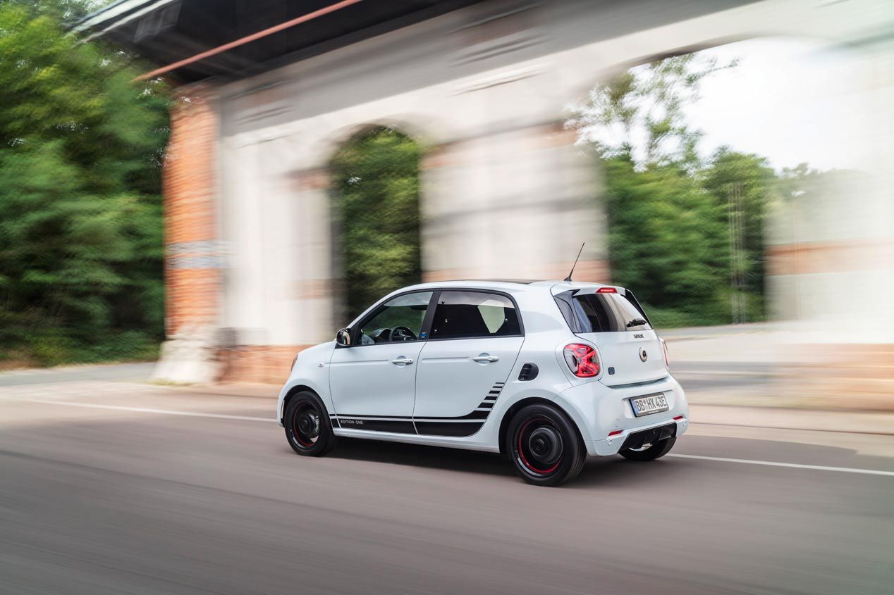 Smart EQ ForTwo y EQ ForFour, la nueva generación solo en eléctrico