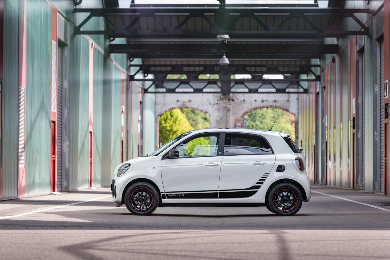 Smart EQ ForTwo y EQ ForFour, la nueva generación solo en eléctrico