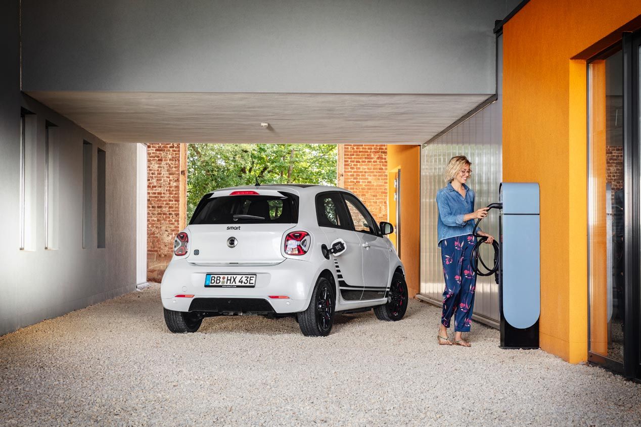 Smart EQ ForTwo y EQ ForFour, la nueva generación solo en eléctrico