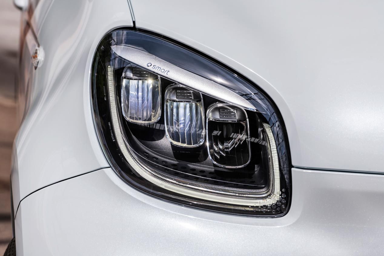 Smart EQ ForTwo y EQ ForFour, la nueva generación solo en eléctrico