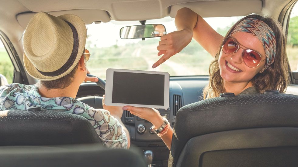 Cómo tener WiFi en tu coche: todas las opciones que tienes