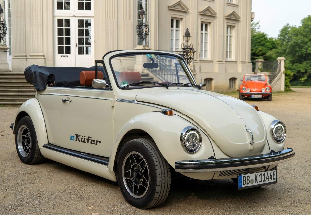 Así es el VW e-Beetle eléctrico, el Escarabajo con más "chispa"
