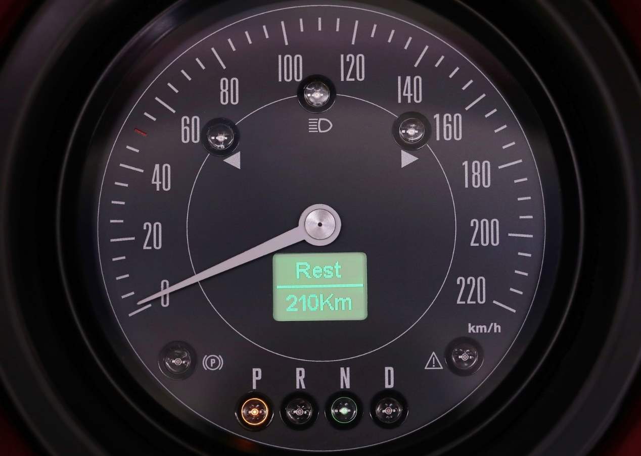 Así es el VW e-Beetle eléctrico, el Escarabajo con más "chispa"