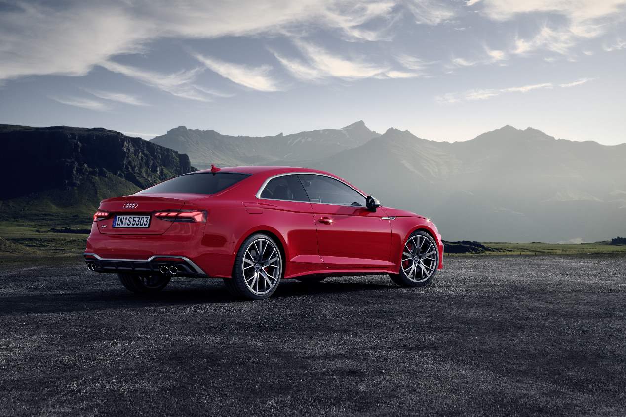 Audi A5 Sportback, Coupé y Cabrio 2020: las fotos de la renovada berlina