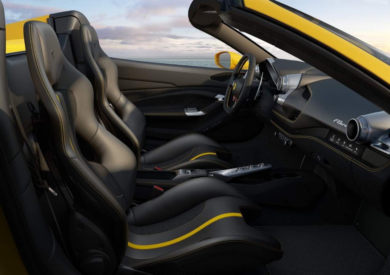 El Ferrari F8 Spider: las fotos del nuevo deportivo descapotable