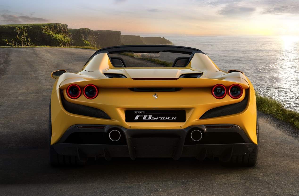 El Ferrari F8 Spider: las fotos del nuevo deportivo descapotable