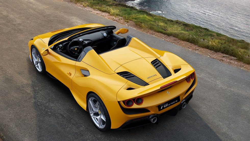 Ferrari F8 Spider, el mejor V8, también a cielo abierto.