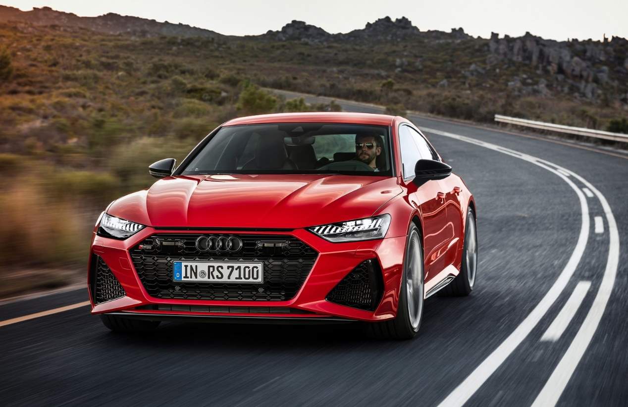 Audi RS 7 Sportback 2020: la berlina coupé, aún más deportiva y potente