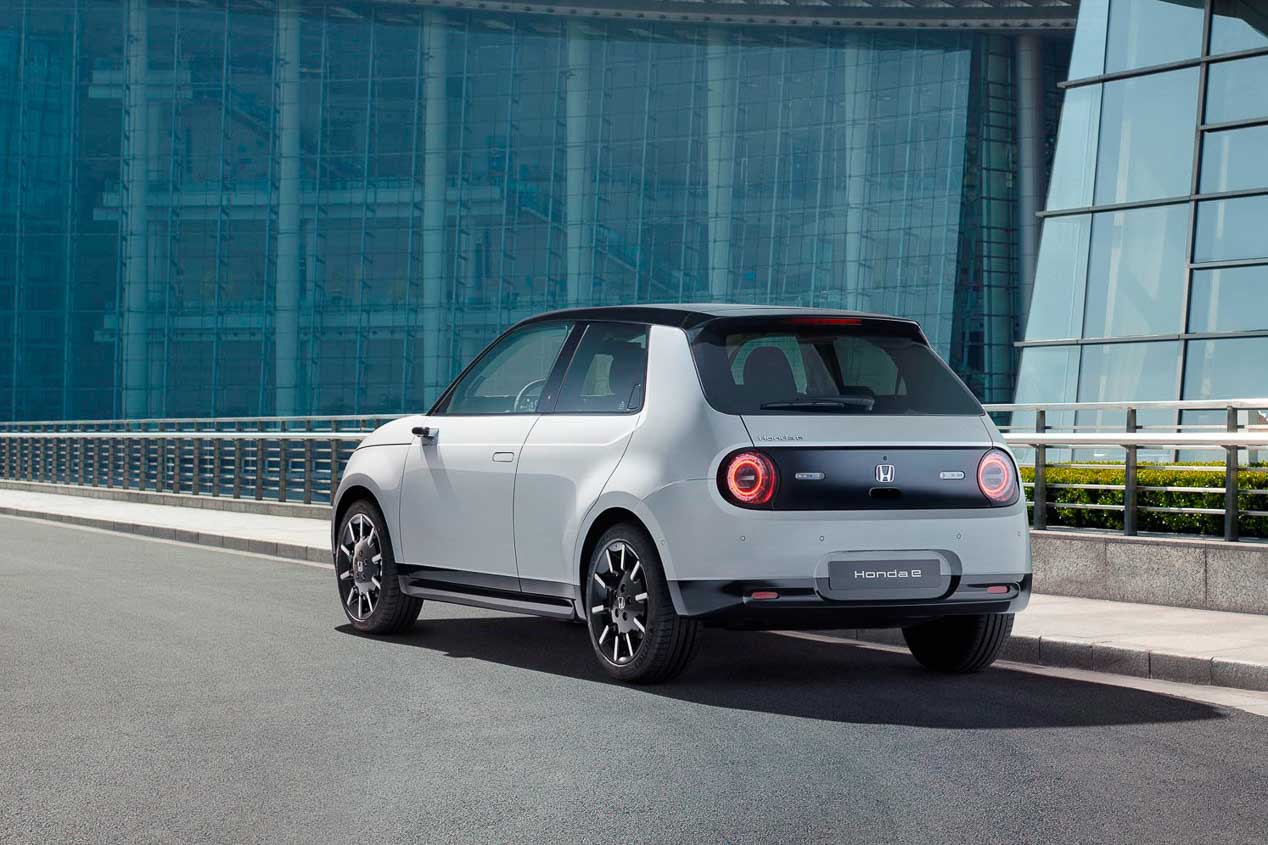 Honda e, el eléctrico urbano de Honda, desde 34.800 euros 
