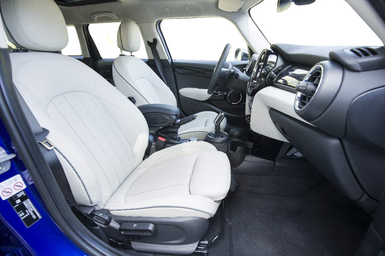 Comparativa: Audi A1 vs Mini Cooper 5 puertas