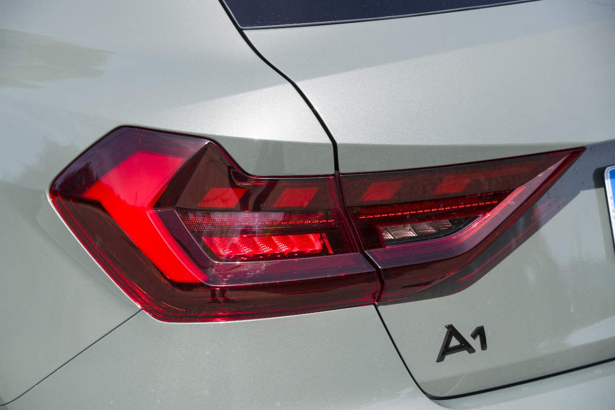 Comparativa: Audi A1 vs Mini Cooper 5 puertas